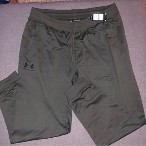 Under Armour sweatpants NWT